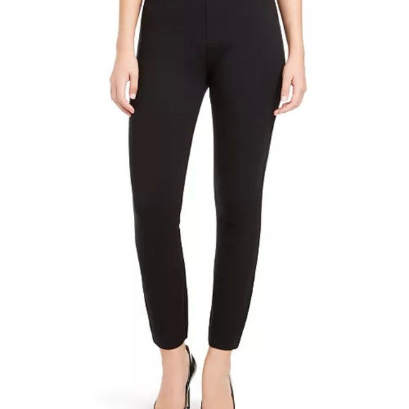 SPANX Pants - SPANX
Petite The Perfect Pant, Ankle Backseam Skinny
